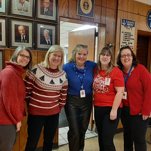 Group of VON staff at holiday party