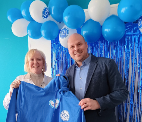  Marcos met with President and CEO Jo-Anne Poirier during VON Week to celebrate his sandwich creation