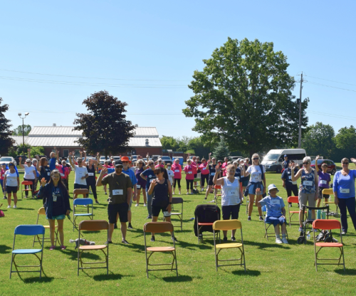 A group of participants active at the activity challenge 